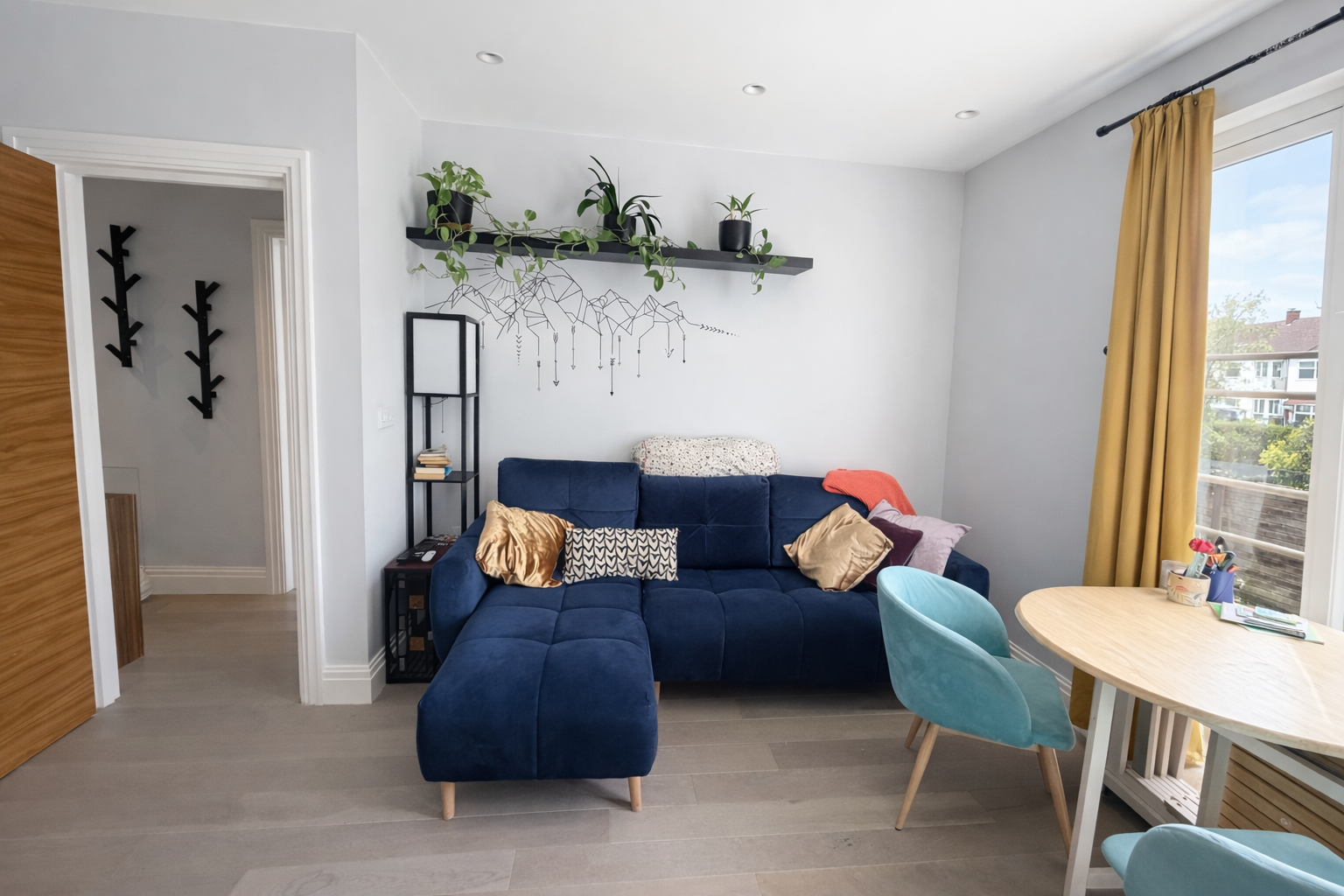 Sleek Modern 1BDR Northfields